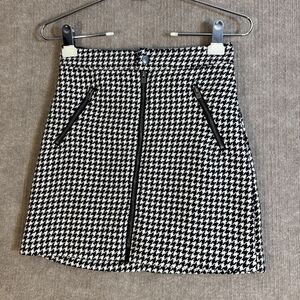 Hollister Skirt XS Ultra High Rise‎ Women Houndstooth Black White Zip Wool Blend